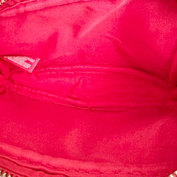 Valentino Beauty Toiletry Cosmetic Bag Pouch Red Gold - Picture 3 of 8